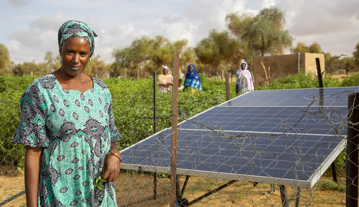 Promotion de l’accès à l’énergie solaire pour renforcer la résilience des femmes rurales face au changement climatique